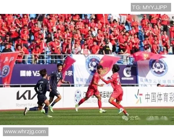 球迷热追足球明星精彩瞬间视频播放引发热议与讨论 球迷热追足球明星精彩瞬间视频播放引发热议与讨论