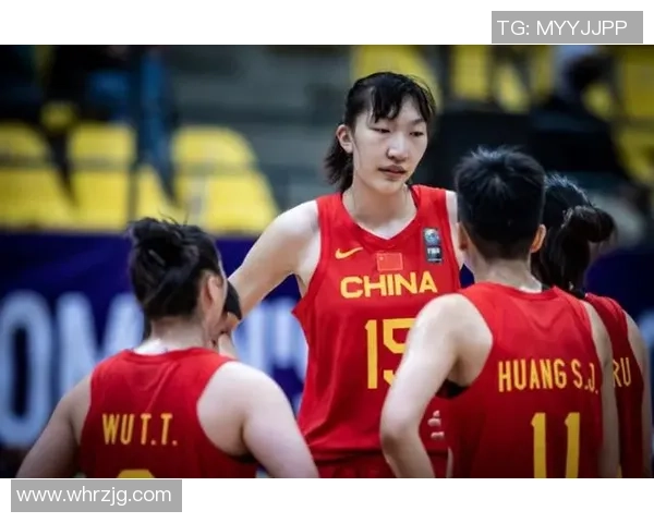 重庆排球队包夹战术解析与其在排球热点中的影响探讨